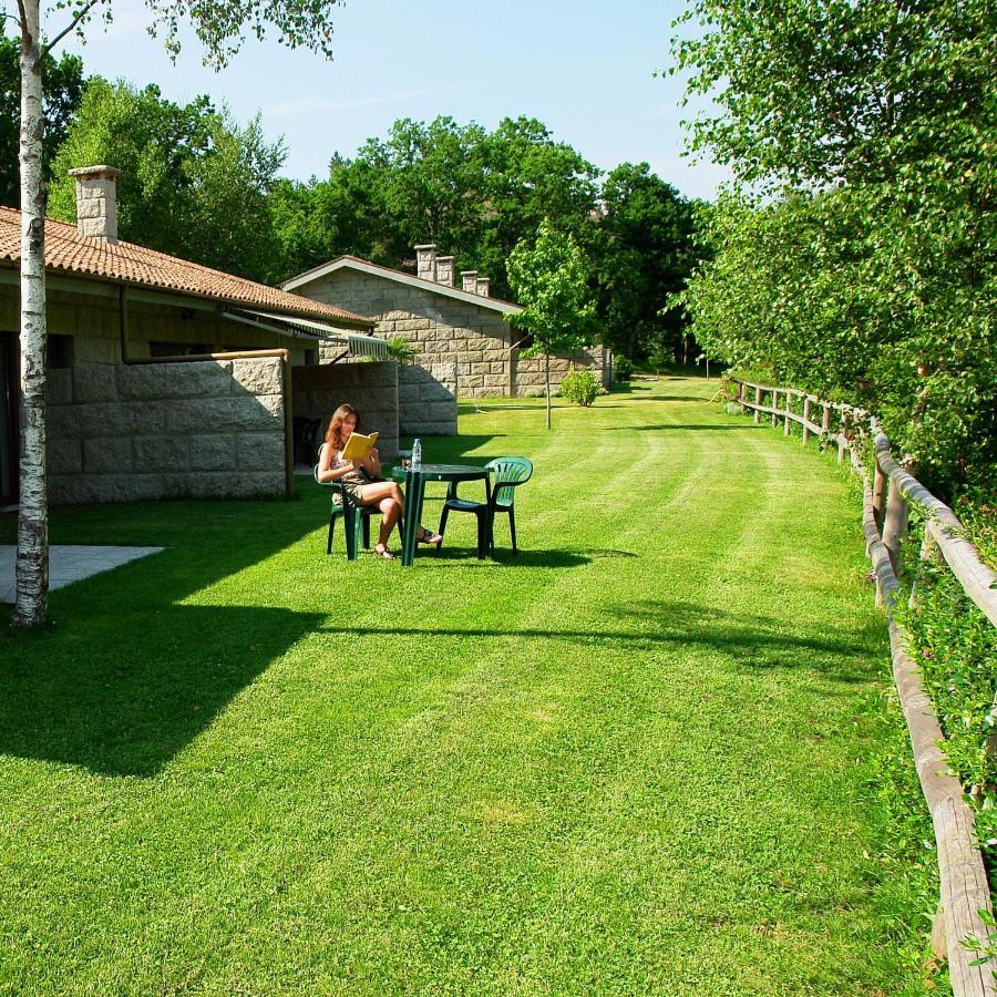 Bungalows - Serra Do Geres Campo do Geres Exterior photo